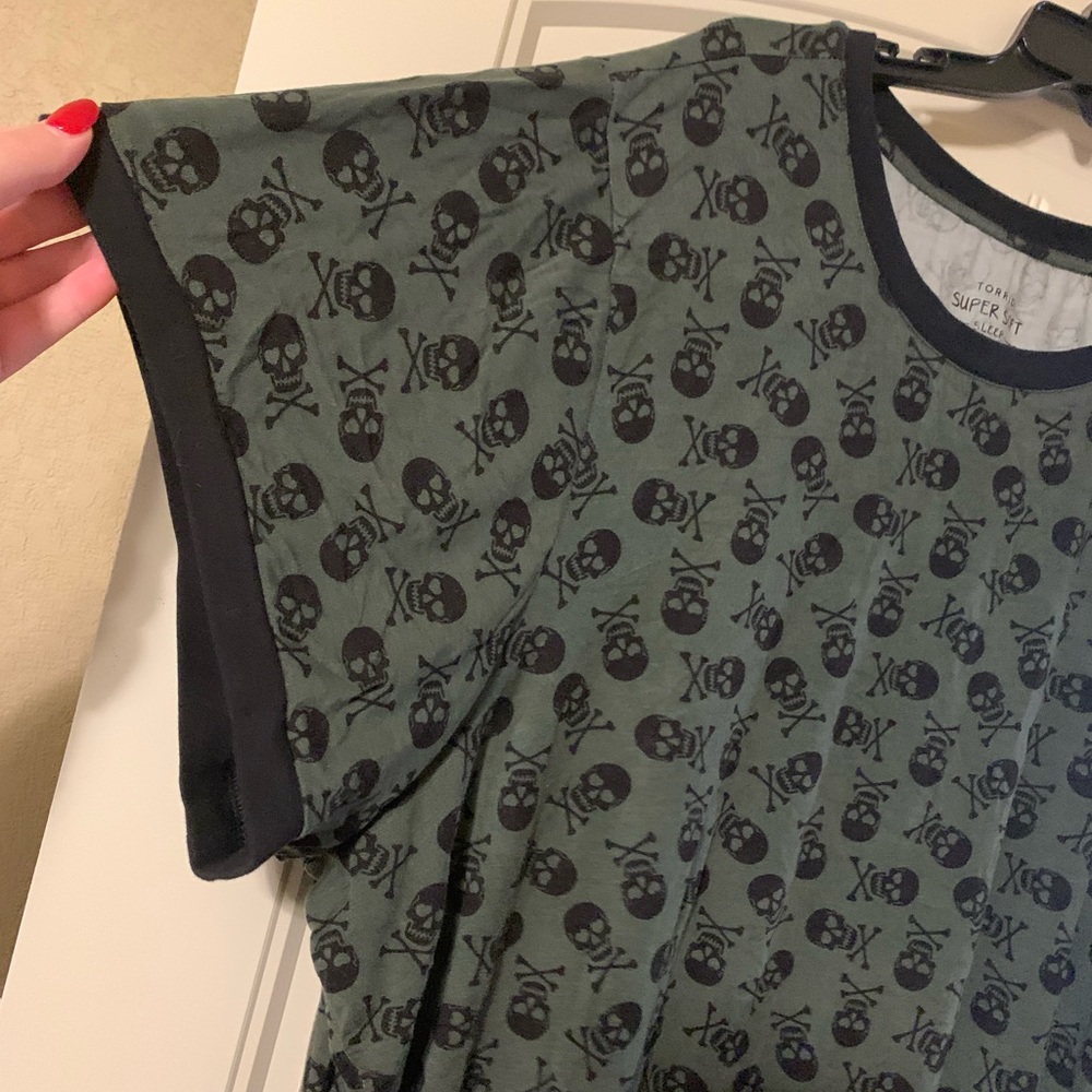 Torrid Super Soft Relaxed Lounge Tee - Picture 5 of 7